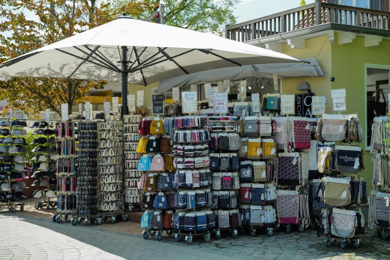 Ferienwohnungen Meerfarbig Zingst - Haustierfrei -Terrasse Mit Strandkorb Oder Balkon - E-Ladesaeule - Parkplatz - Wlan - Fahrradschuppen - Waschtrockner - Ruhig Und Zentral - Nichtraucher Zewnętrze zdjęcie